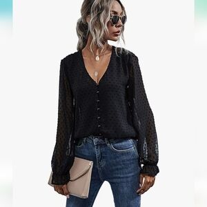 NWOT: SHEIN swiss dot v-neck blouse size L